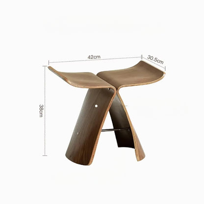 Chaise papillon au design créatif