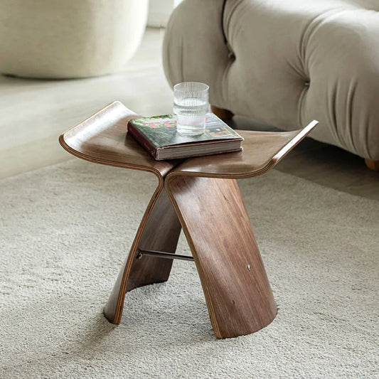 Chaise papillon au design créatif
