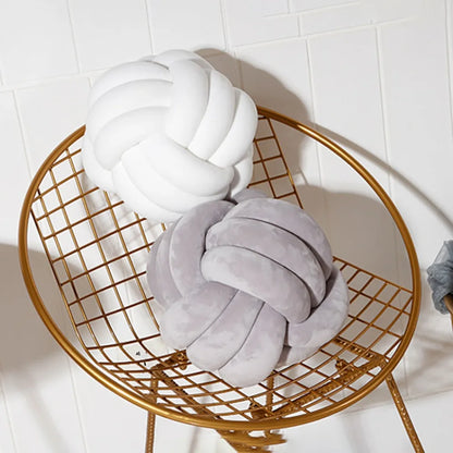 Coussin rond noué en velours pour enfant