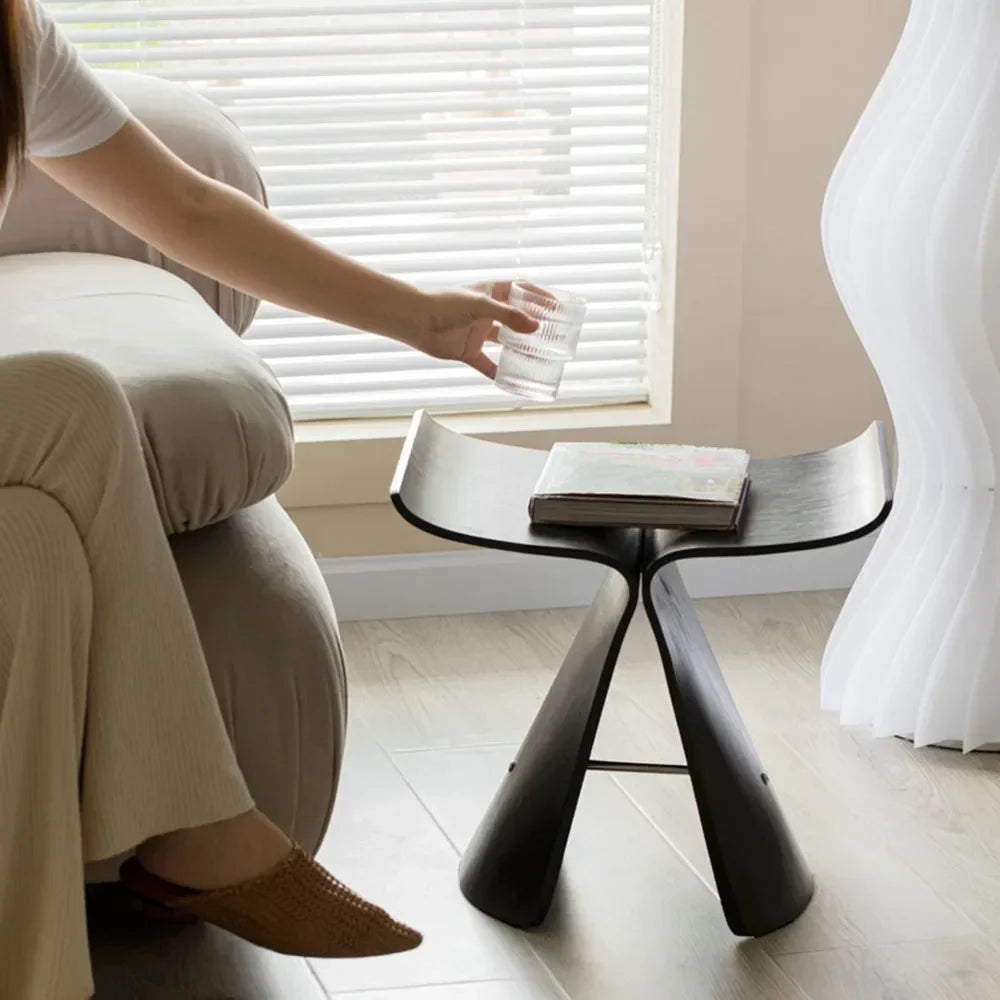 Chaise papillon au design créatif