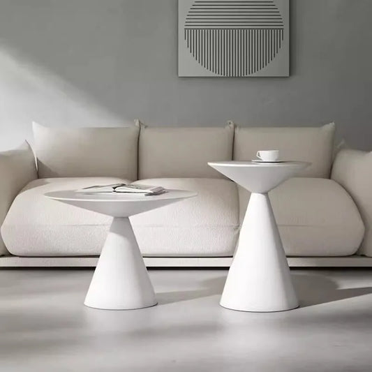 Tables basses rondes noires pour salon