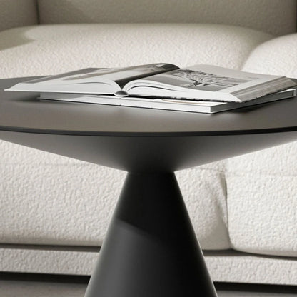 Tables basses rondes noires pour salon