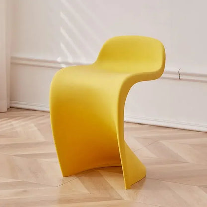Chaise de maquillage légère au design moderne