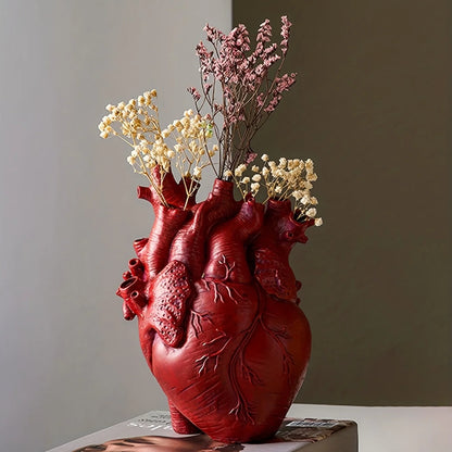 Vase en résine en forme de cœur anatomique
